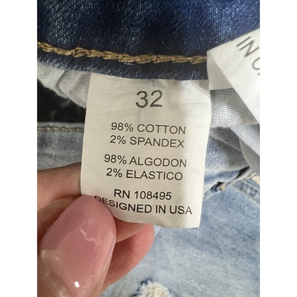 Victorious Men's Denim Shorts Casual Multi Color Bandana Embellished Size 32 New - Picture 4 of 7